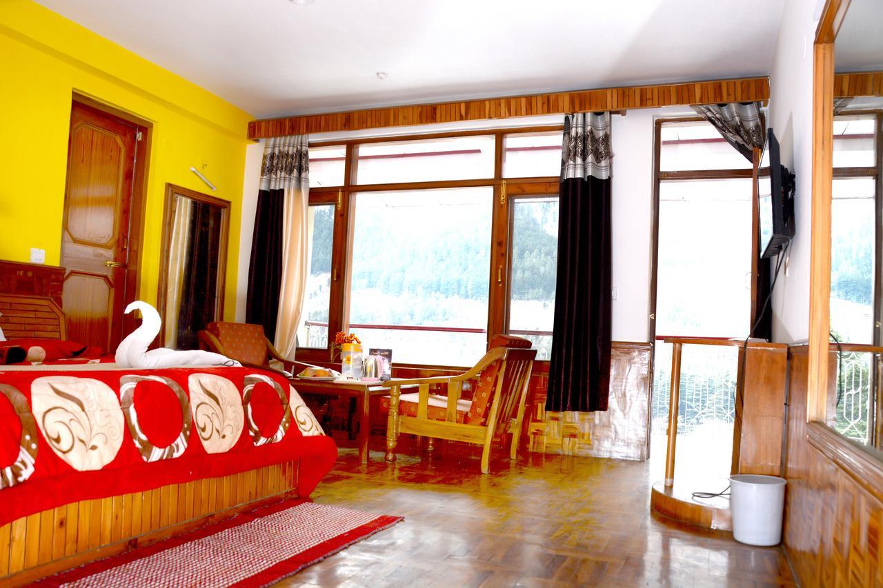 Hotel Rajhans Manali Exterior photo